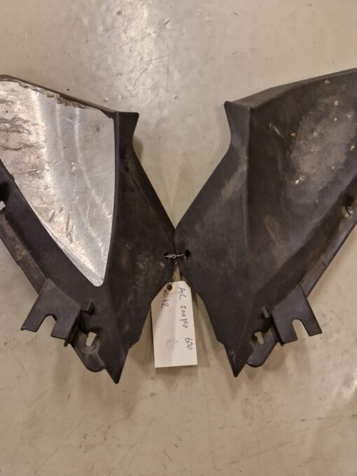 Plastdetalj SnoPro 600 -12