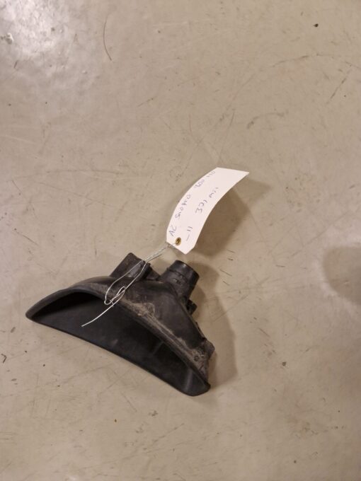 Plastdetalj SnoPro 800HO -11