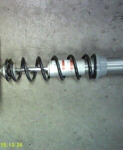 Alternative view of Boggiedämpare center